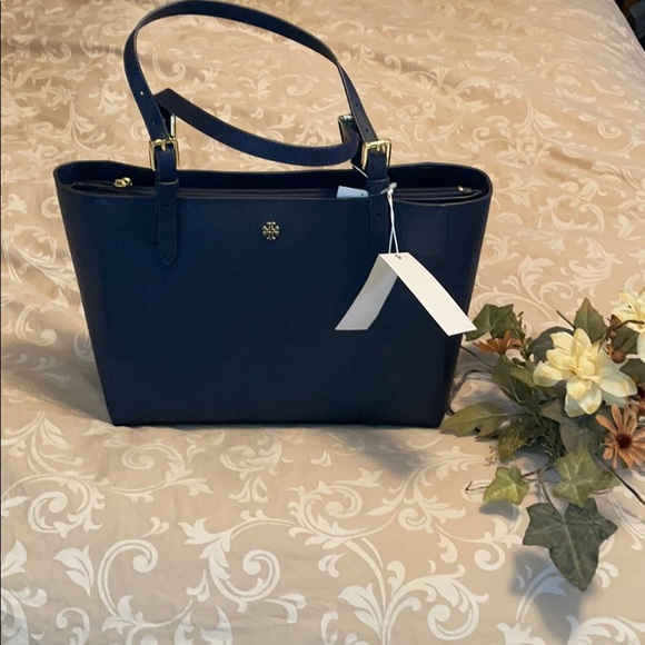 Tory Burch Handbags - Navy Tory Burch Emerson Small Buckle Tote